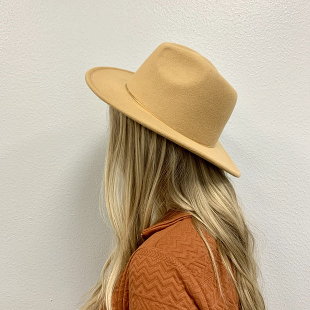 Camel Love Fedora